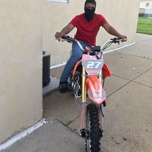 Meet your Posher, James